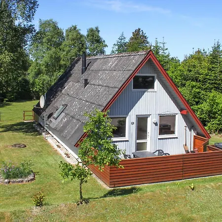3 Bedroom Lovely In Prázdninový dům