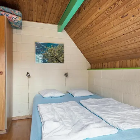 Сasa de vacaciones 3 Bedroom Lovely In