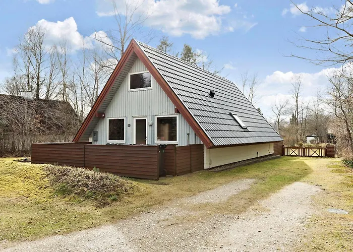 3 Bedroom Lovely In * Fårvang